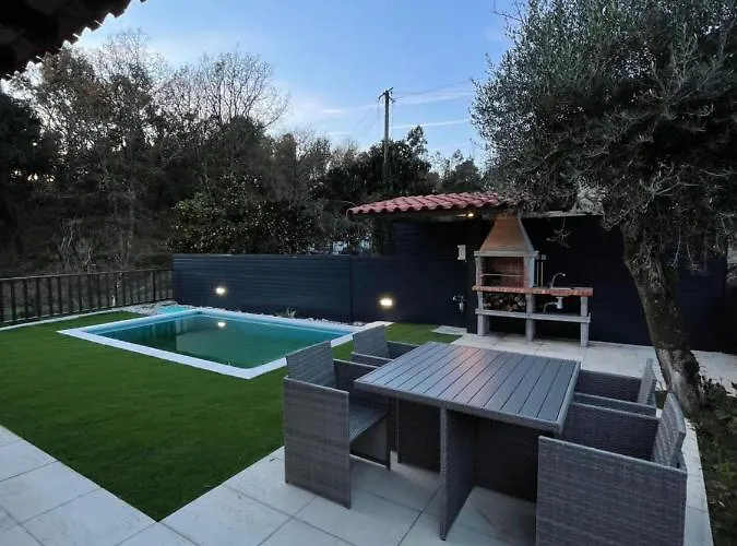 Casa Do Passadiço - Hébergement de vacances Fafião